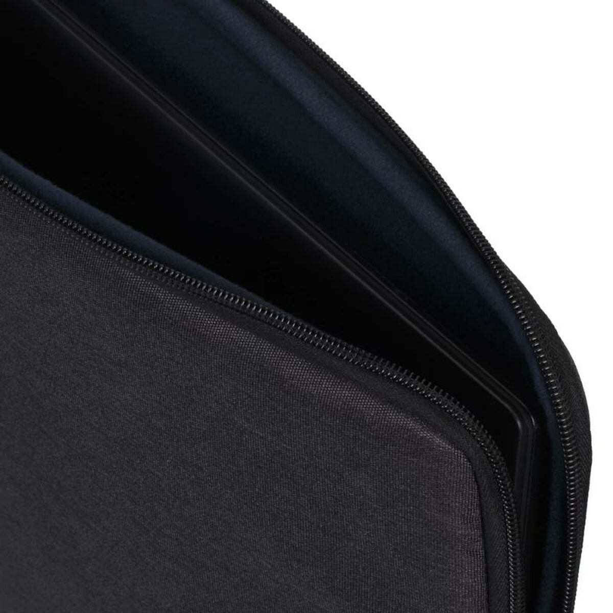Laptopfodral Rivacase Suzuka 14" - 3