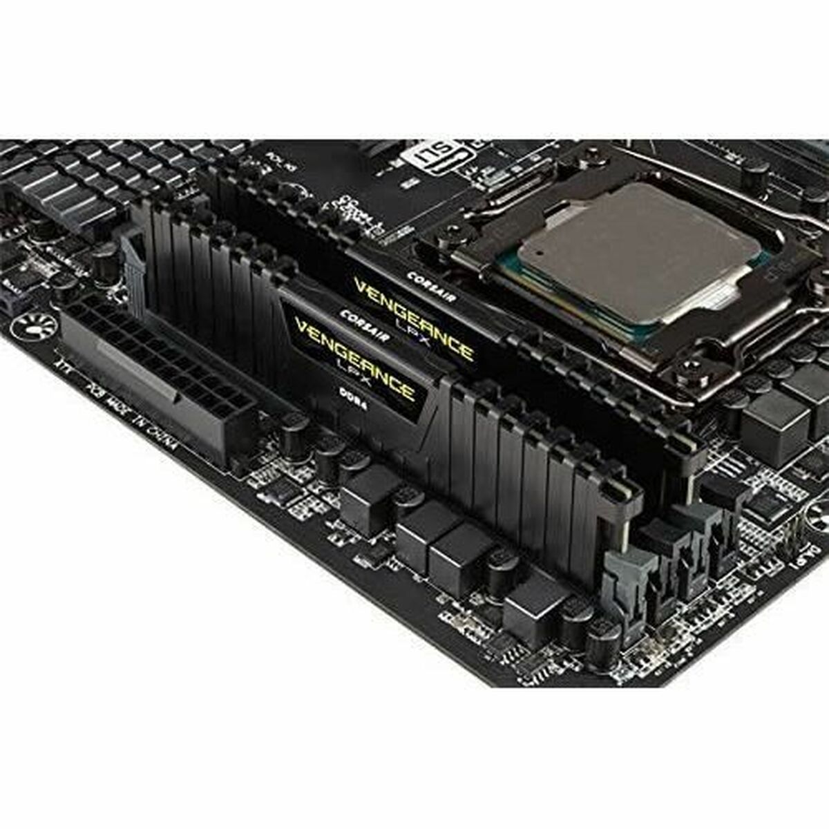 RAM-minne Corsair CMK16GX4M2A2400C14 16 GB DDR4 2400 MHz - 4