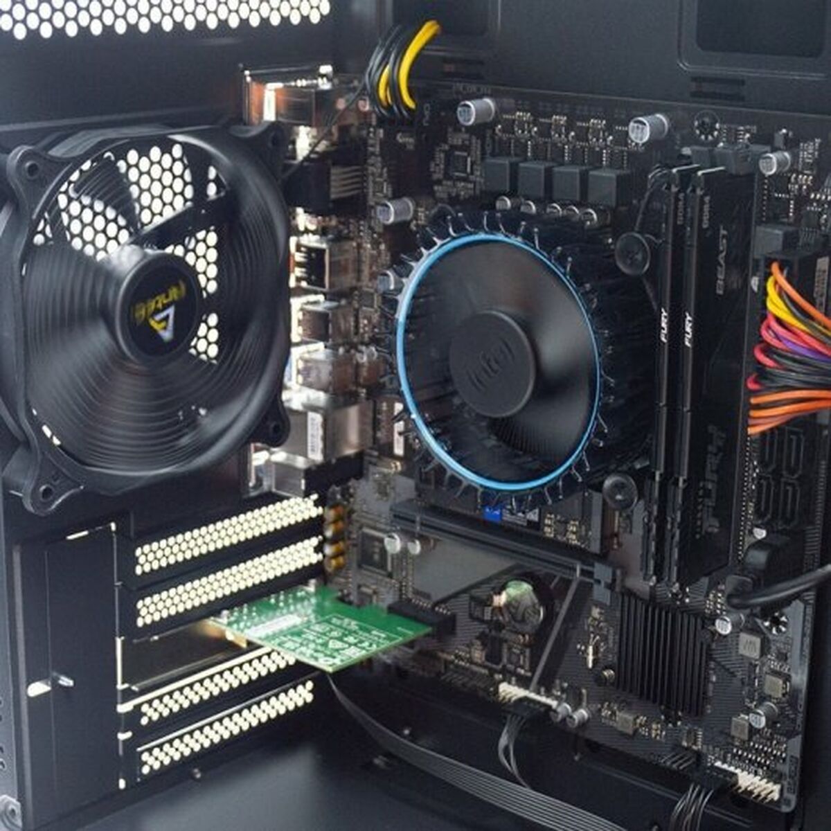 Bordsdator PcCom Intel Core i7-12700 16 GB RAM 1 TB SSD - 9