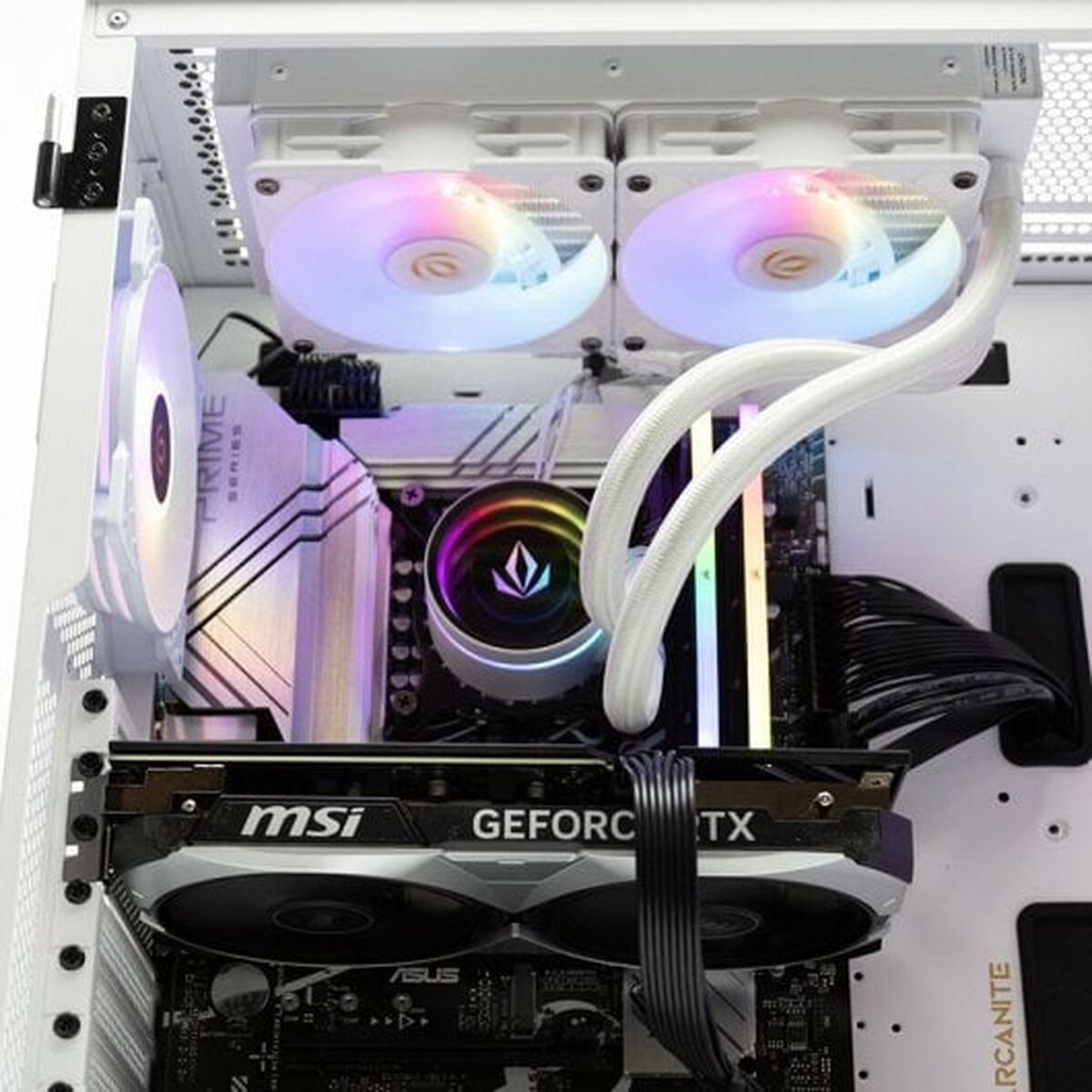 Bordsdator PcCom PCC-IMP3-13600KF-4070W-WHT i5-13600KF 32 GB RAM 1 TB SSD Nvidia Geforce RTX 4070 - 6