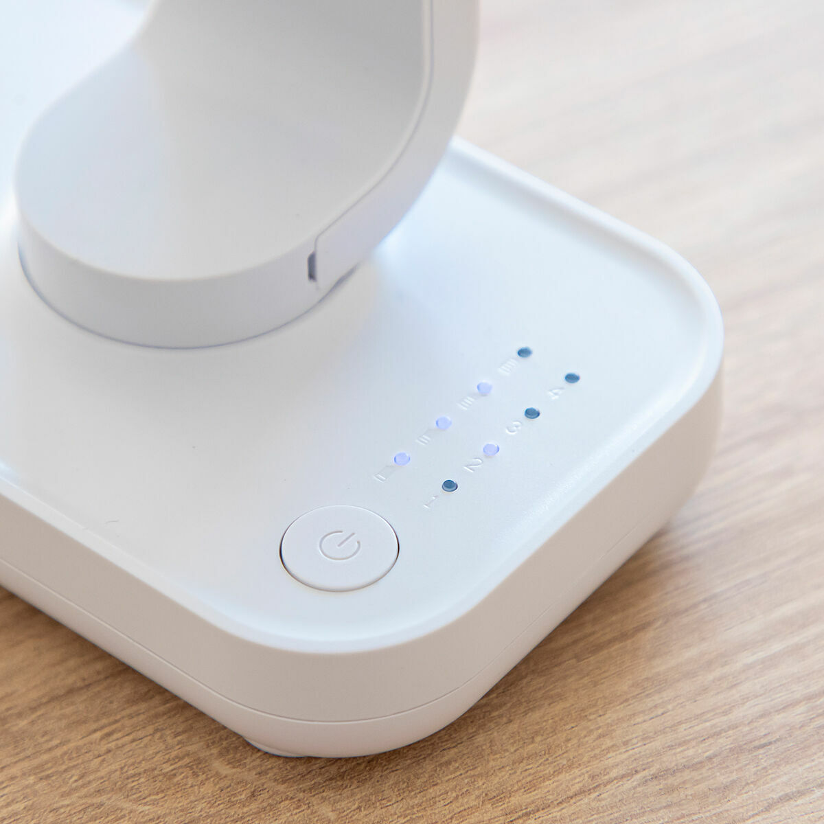 Laddningsbar Skrivbordsfläkt Fanrec InnovaGoods Ø5,4'' 3600 mAh / 13,3 W - 7