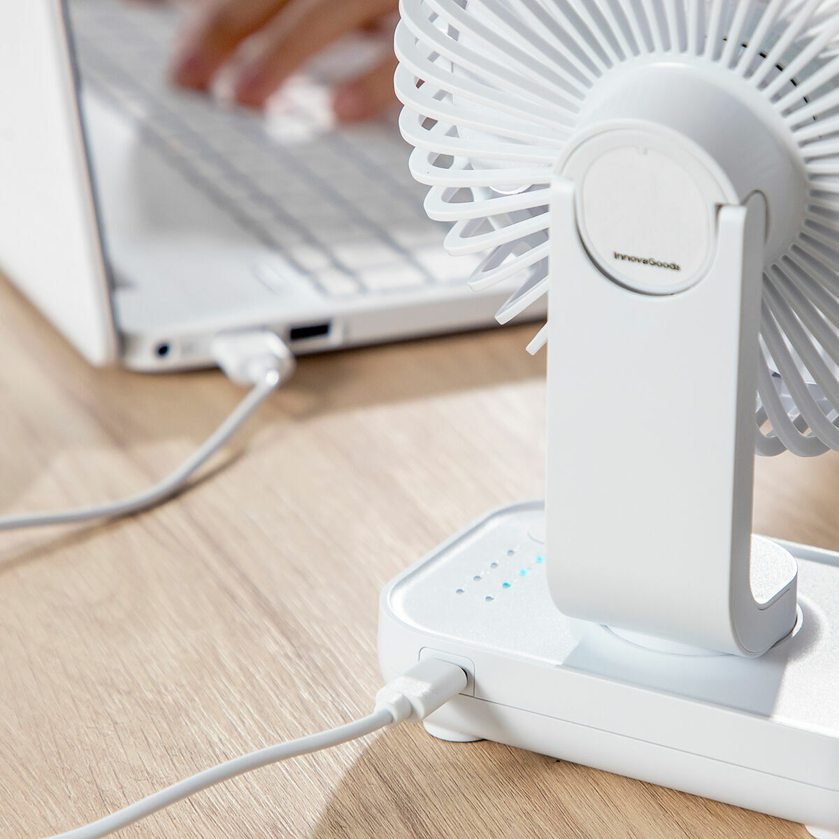 Laddningsbar Skrivbordsfläkt Fanrec InnovaGoods Ø5,4'' 3600 mAh / 13,3 W - 5