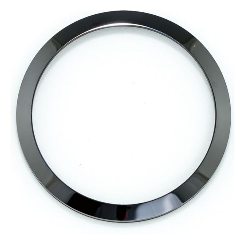 Bezel Marc Coblen