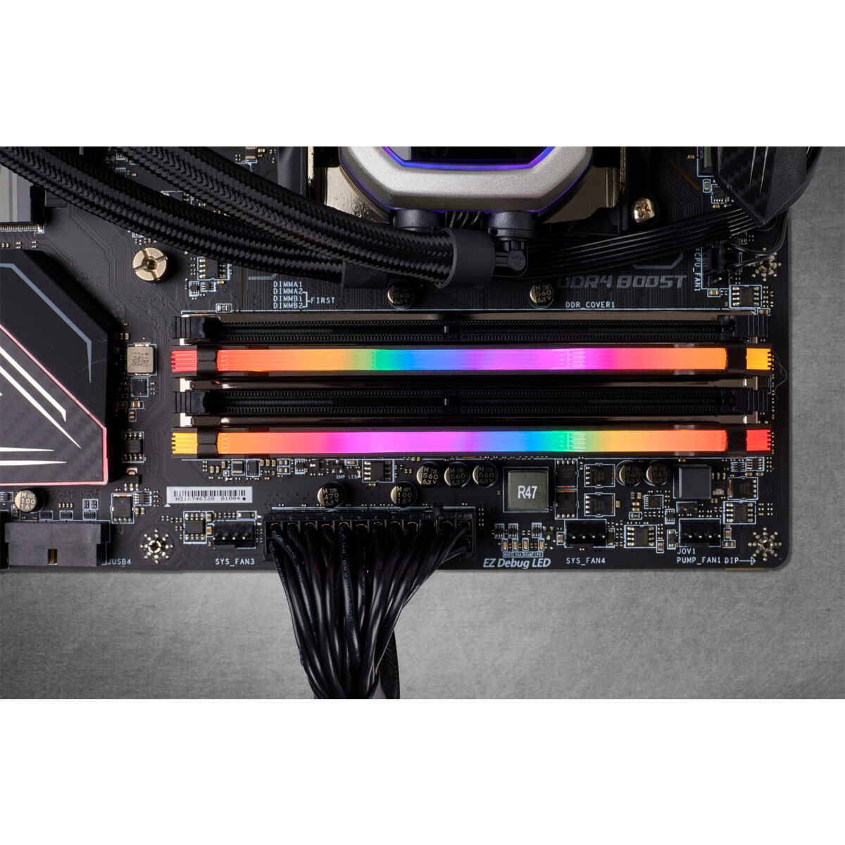 RAM-minne Corsair CMW32GX4M2D3600C18 32 GB DDR4 3600 MHz CL18 - 5