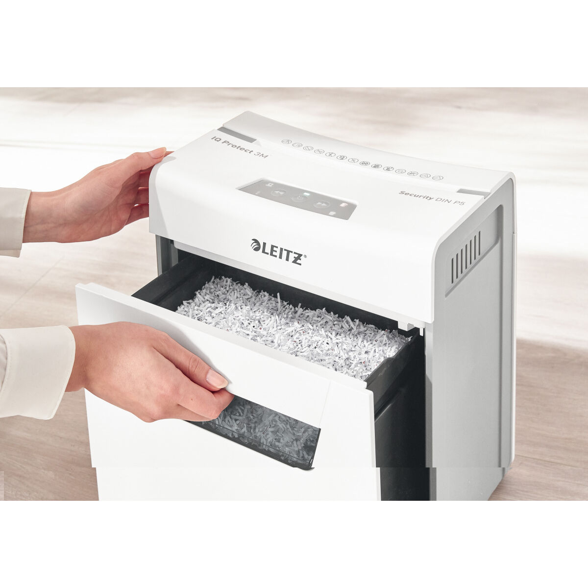 Dokumentförstörare Mikroskärande Leitz IQ 150 Autofeed P4 - 4