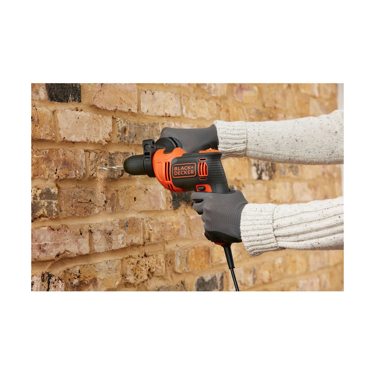 Borr- och tillbehörssats Black & Decker BEH710K-QS 230 V 710 W - 7