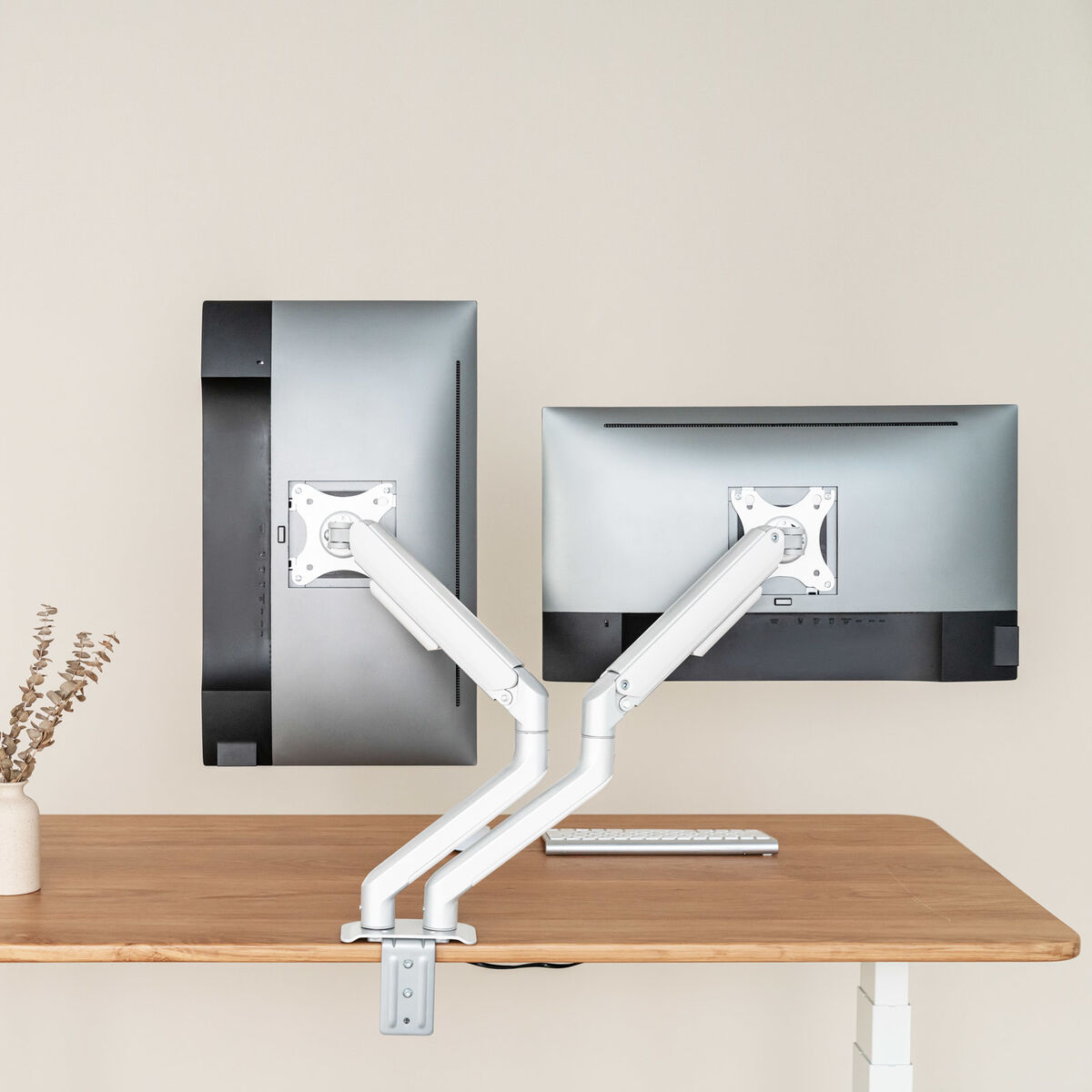 TV-fäste TooQ DB4132TNR-W 17"-32" - 6