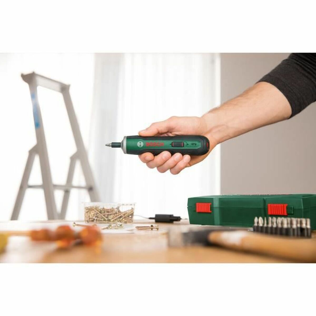 Elektrisk skruvmejsel BOSCH PushDrive 3,6 V - 4