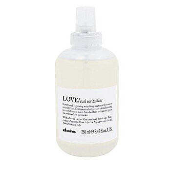 Revitaliserande spray för lockigt hår Davines Love Curl Revitalizer 250 ml