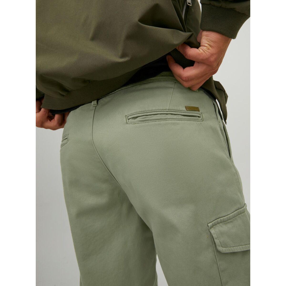Byxor  JJBOWIE CARGO SA NOOS 12224001 Jack & Jones 32L Grön - 8