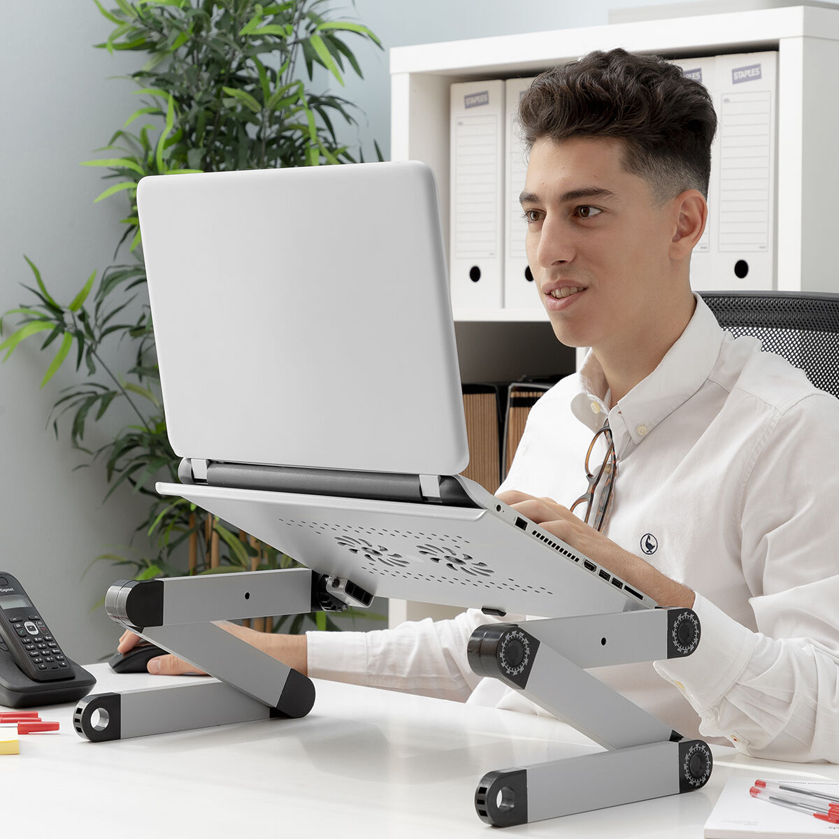 Justerbart laptop-bord med multipla positioner Omnible InnovaGoods - 30