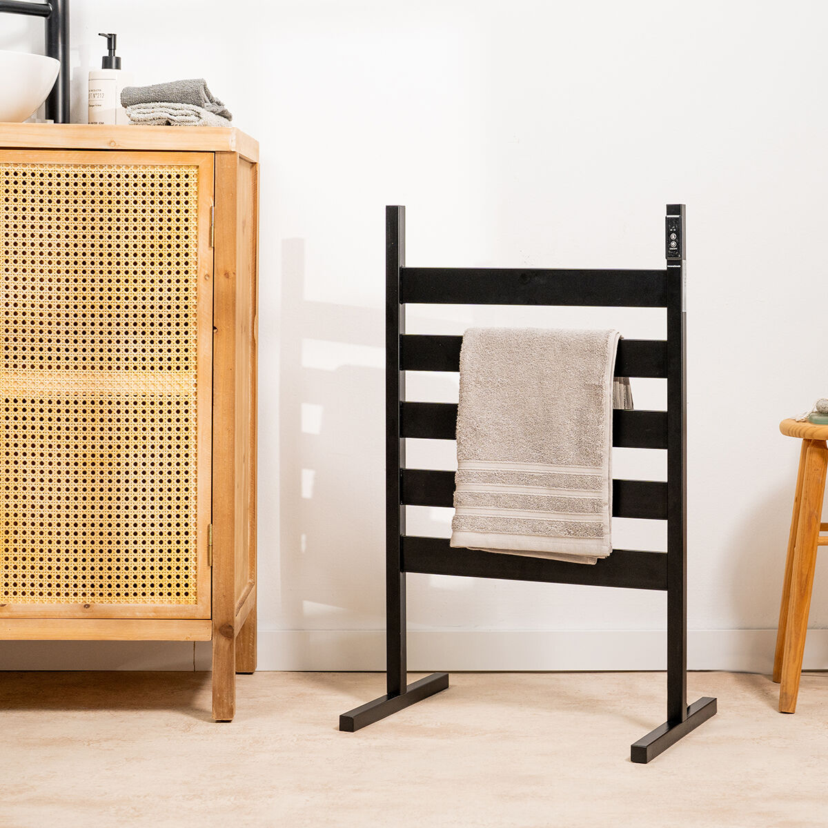 Elektrisk handdukstork för vägg eller golv Towarck InnovaGoods 5 Stänger - 3
