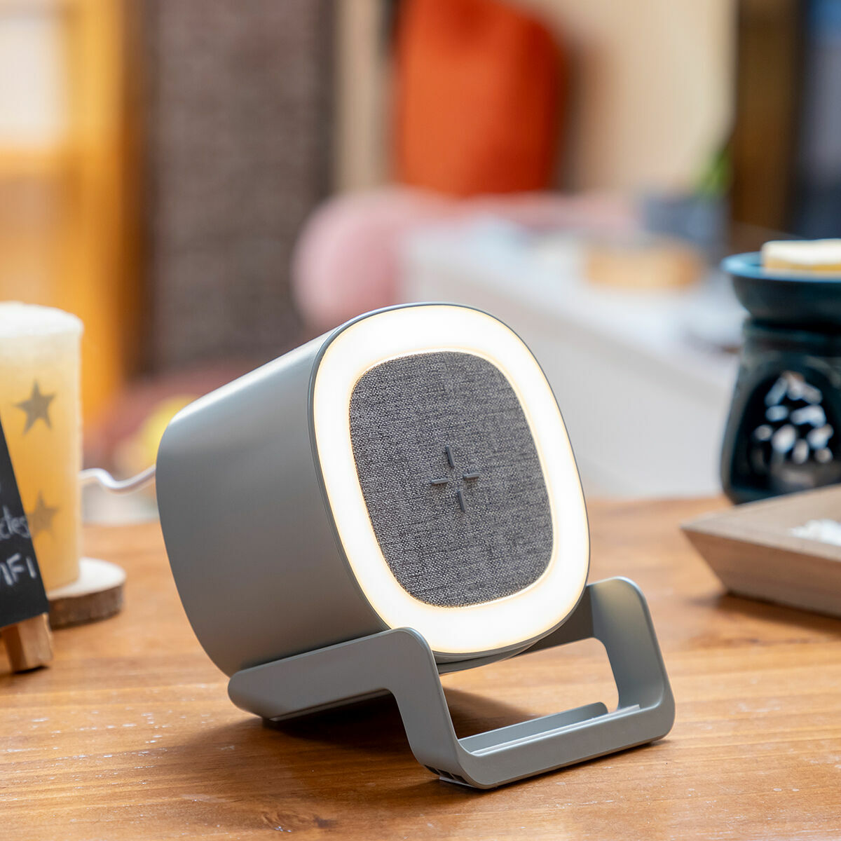 Laddare för trådlös högtalare med LED-lampor Souwis InnovaGoods - 16