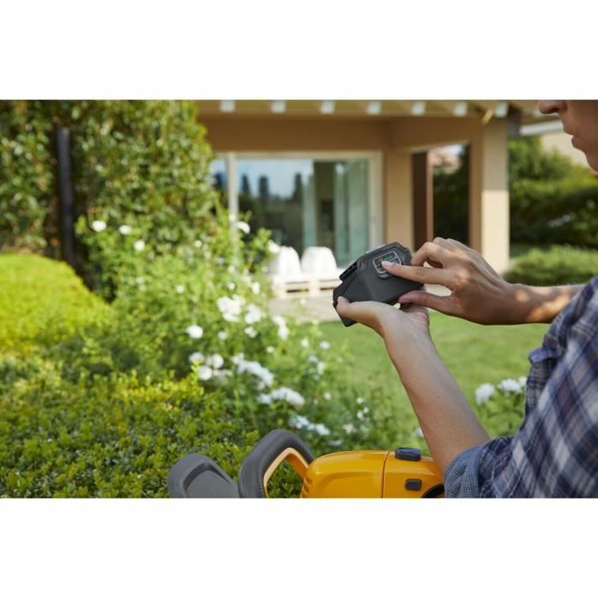 Häcktrimmer STIGA HT 100e 150 W 20 V 2 Ah - 2