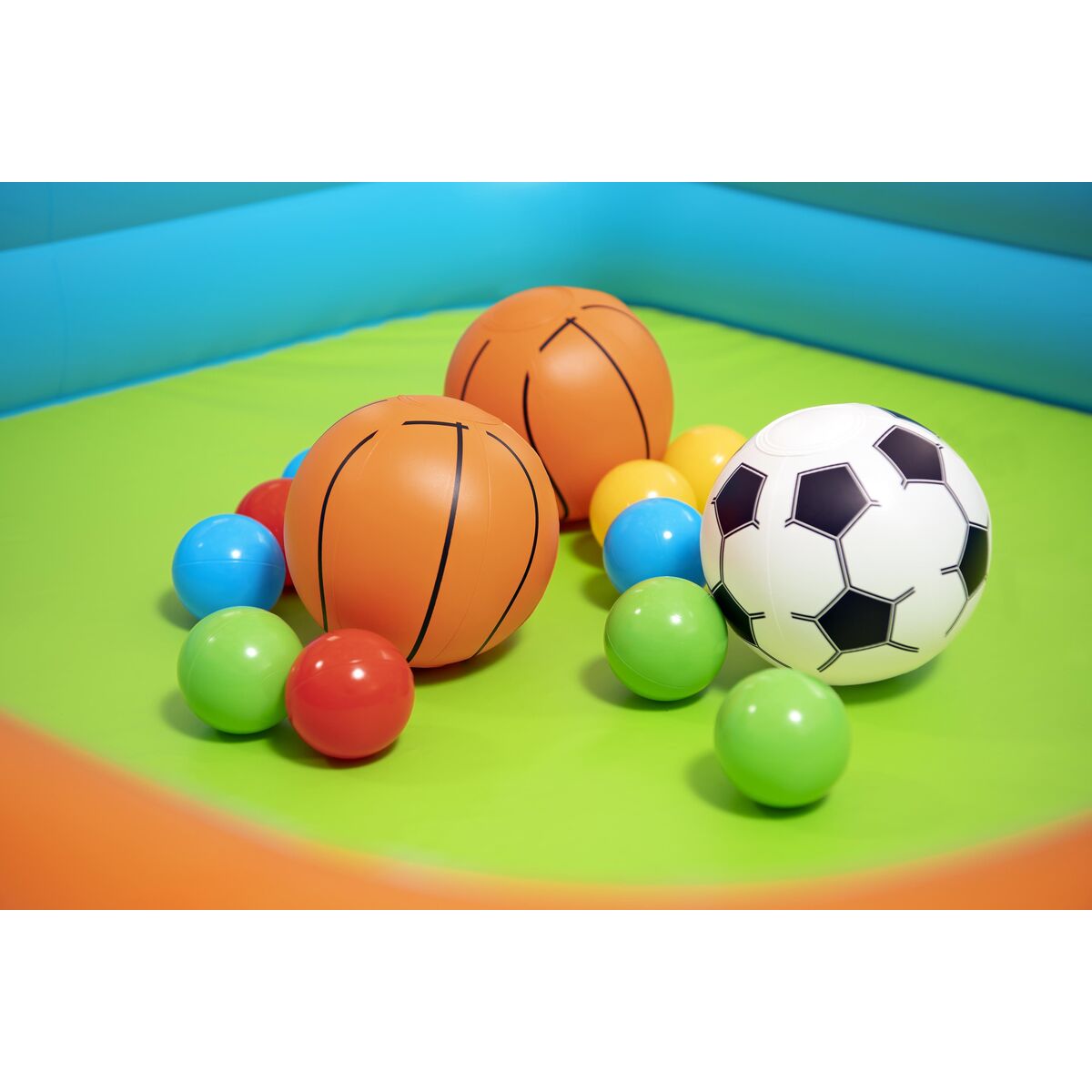 Bollhav Bestway Kick N'Swish 120 x 107 x 84 cm - 4