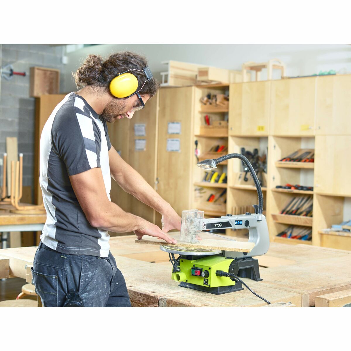 Cirkelsåg Ryobi 5133002860 125 W - 2