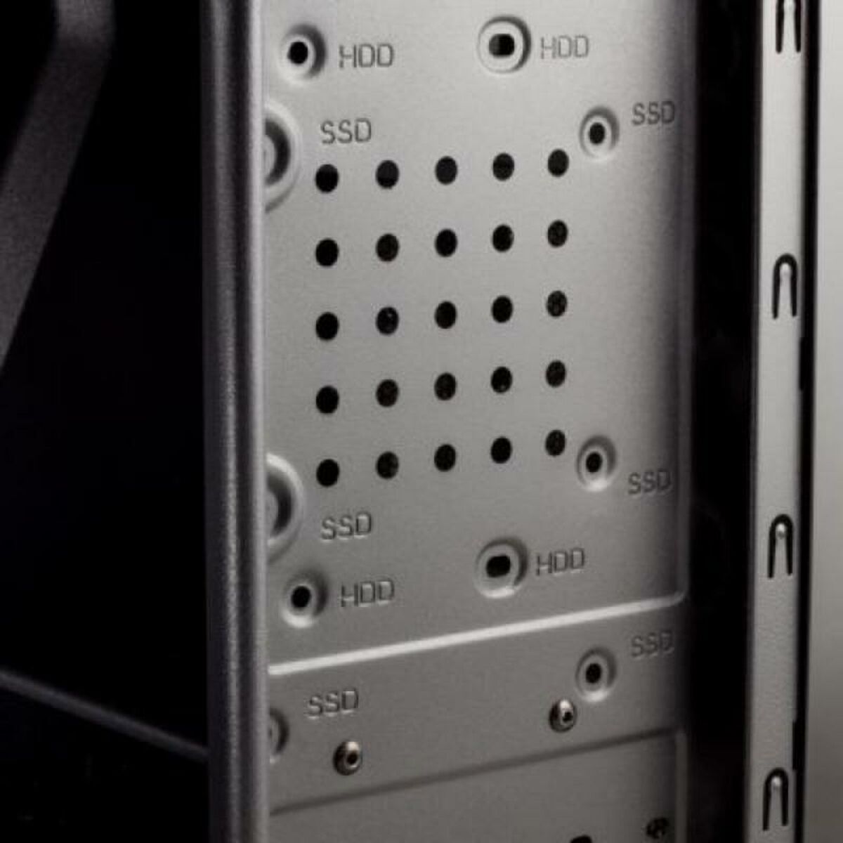 ATX Semitorn Nox-Xtreme NXKORE Svart