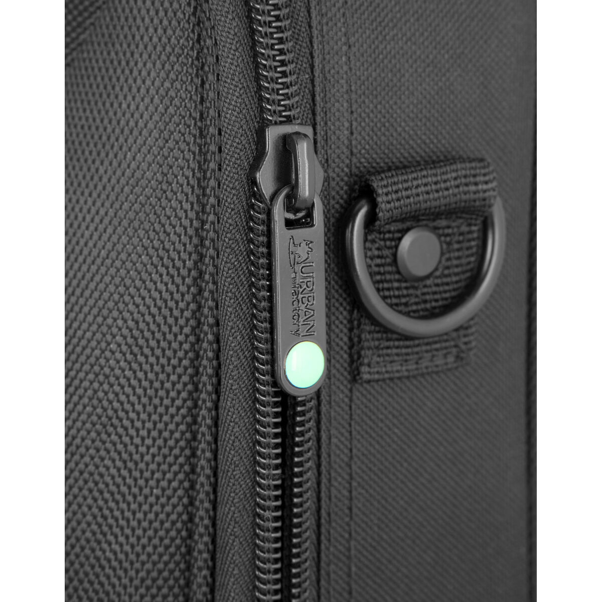 Laptopväska Urban Factory MXC17UF Svart 17,3" - 2