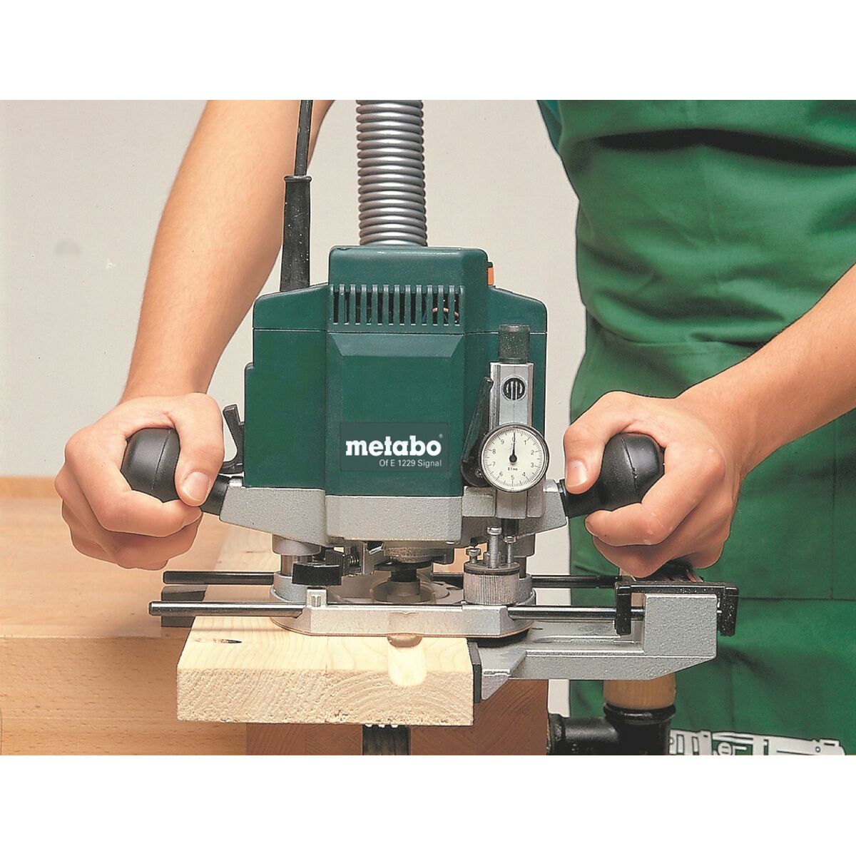 Fräsmaskin Metabo 601229000 1200 W - 2
