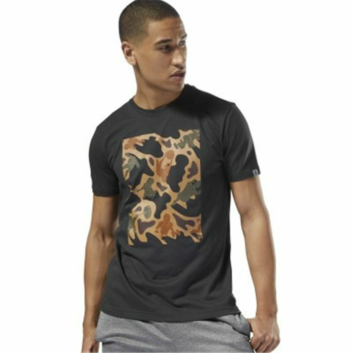 T-shirt med kortärm Herr Reebok Sportswear Training Kamouflage Svart - 10
