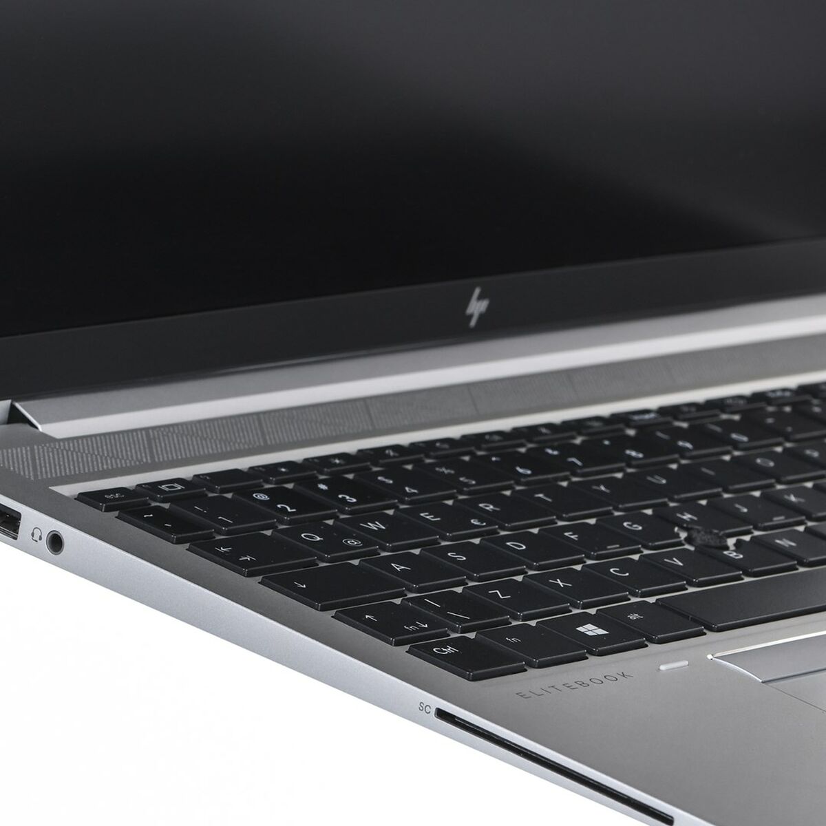 Bärbar dator HP EliteBook 855 15,6" AMD Ryzen 5 PRO 5650U AMD RYZEN™ 5 PRO 5650U 16 GB RAM 256 GB SSD (Renoverade A) - 6