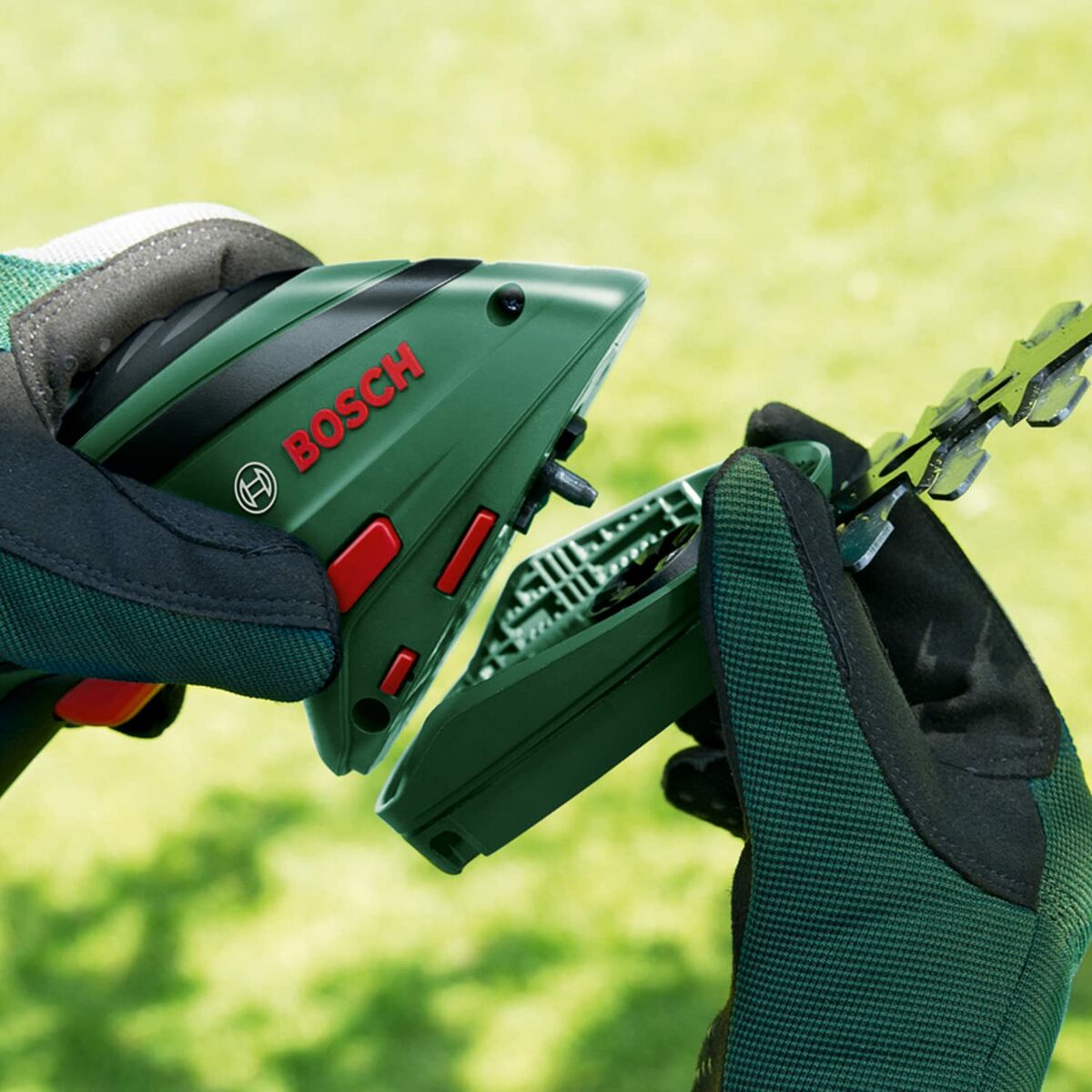 Häcktrimmer BOSCH 3.6 V - 6
