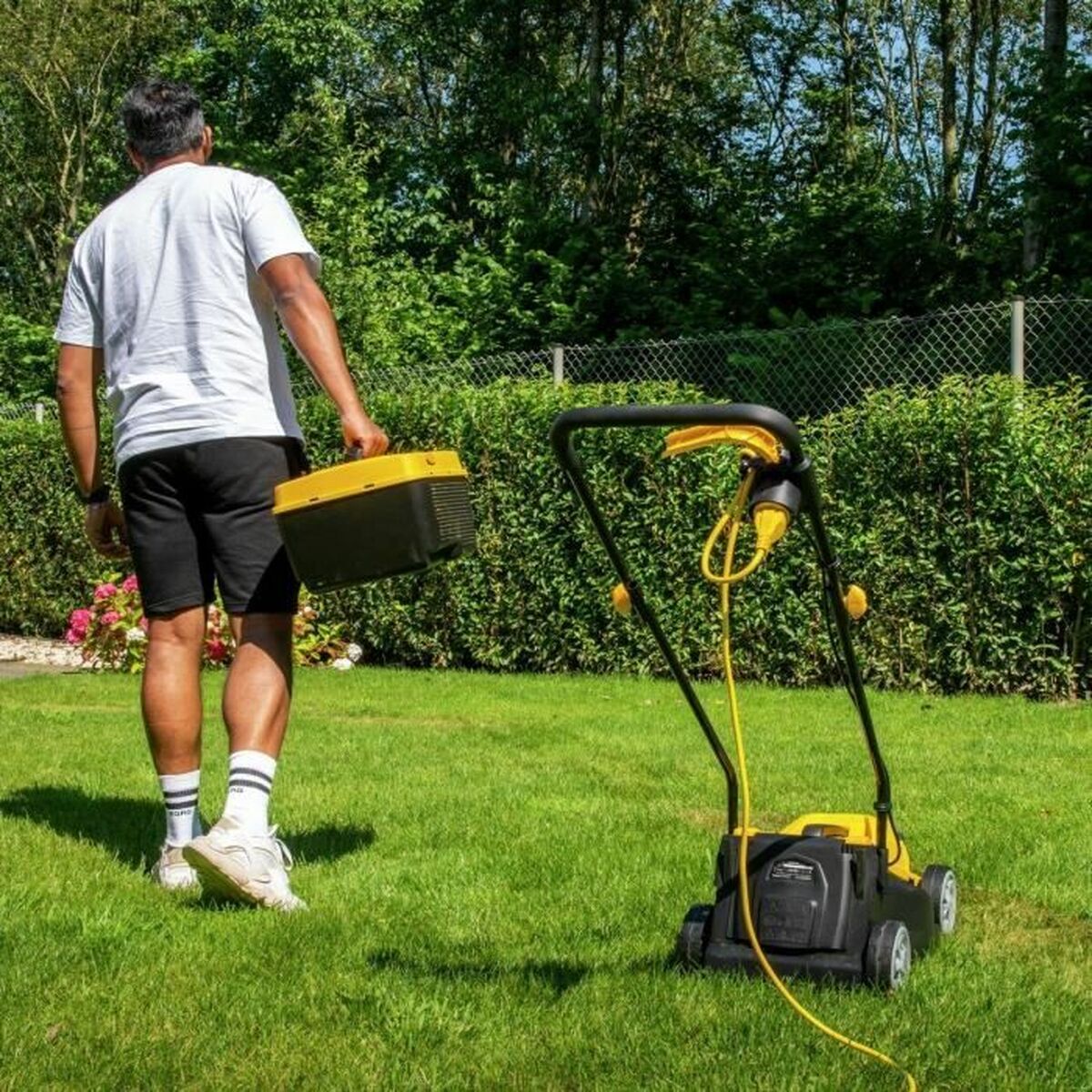 Gräsklippare Powerplus POWEG62205 30 L 1300 W 230 V 32 cm 20-70 mm - 2