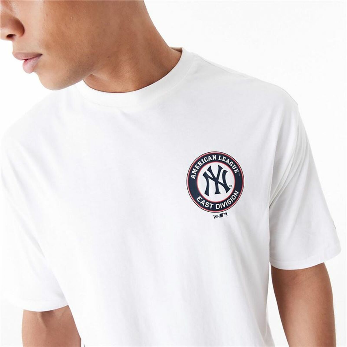 T-shirt med kortärm Herr New Era MLB PLAYER GRPHC OS TEE NEYYAN 60435538 Vit (S) - 4