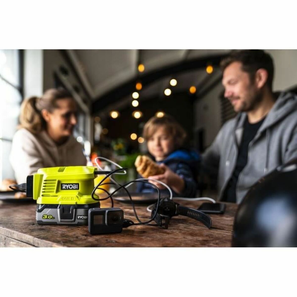 Konverterare Ryobi 5133004895 225 W - 4