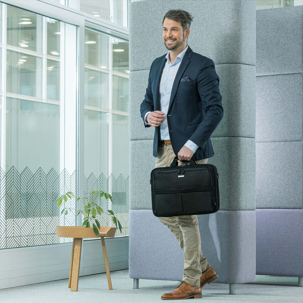 Laptopväska Dicota D31439-RPET Svart 15,6'' - 3