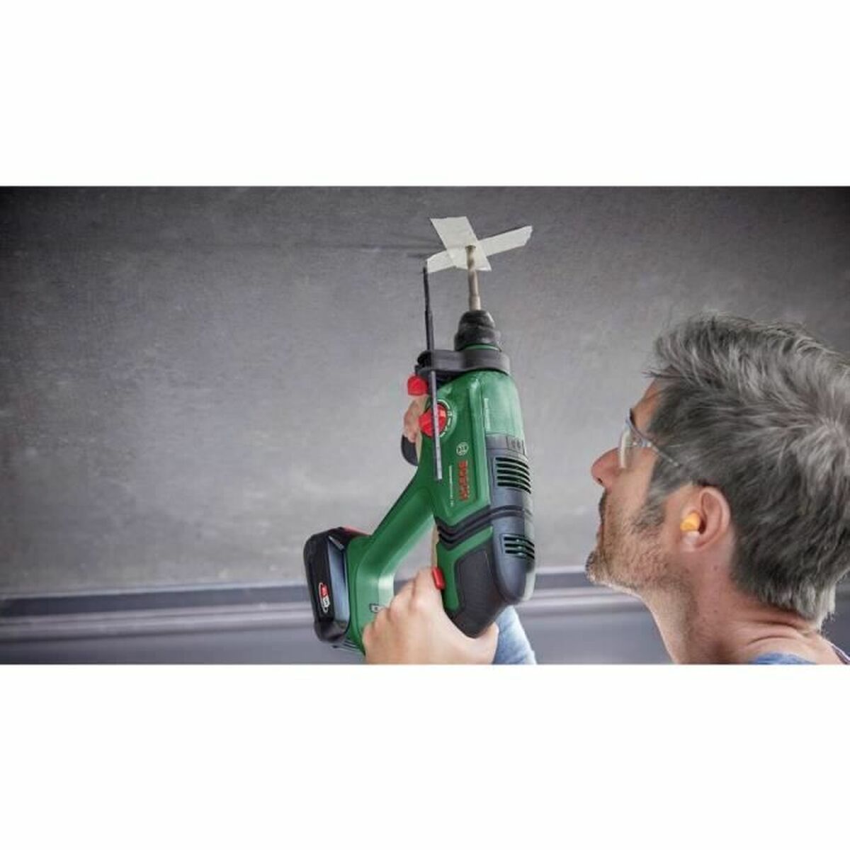 Borr/skruvdragare BOSCH UniversalHammer 18V - 2