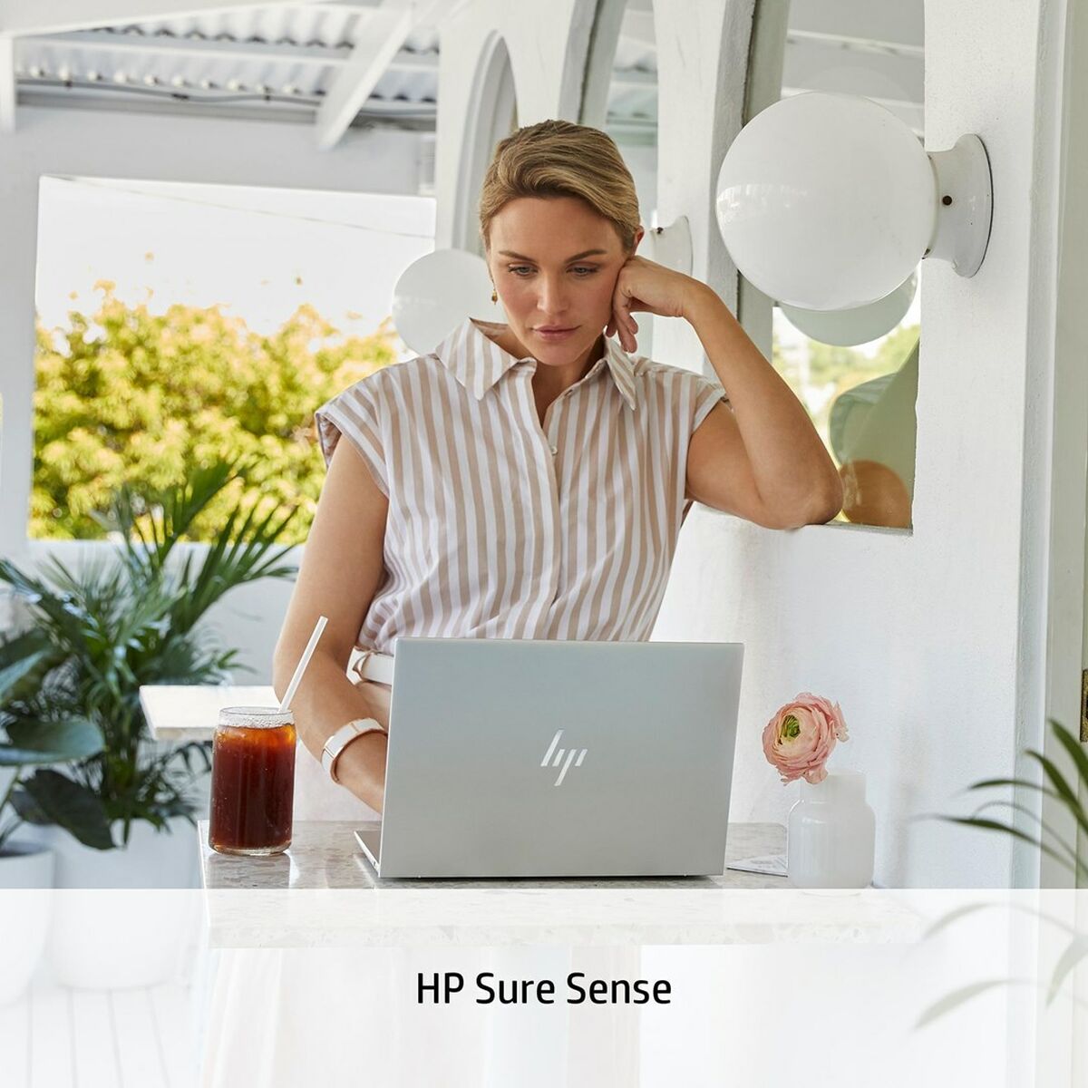 Bärbar dator HP EliteBook 1040 G9 14" Intel Core I7-1255U 16 GB RAM 512 GB SSD - 3