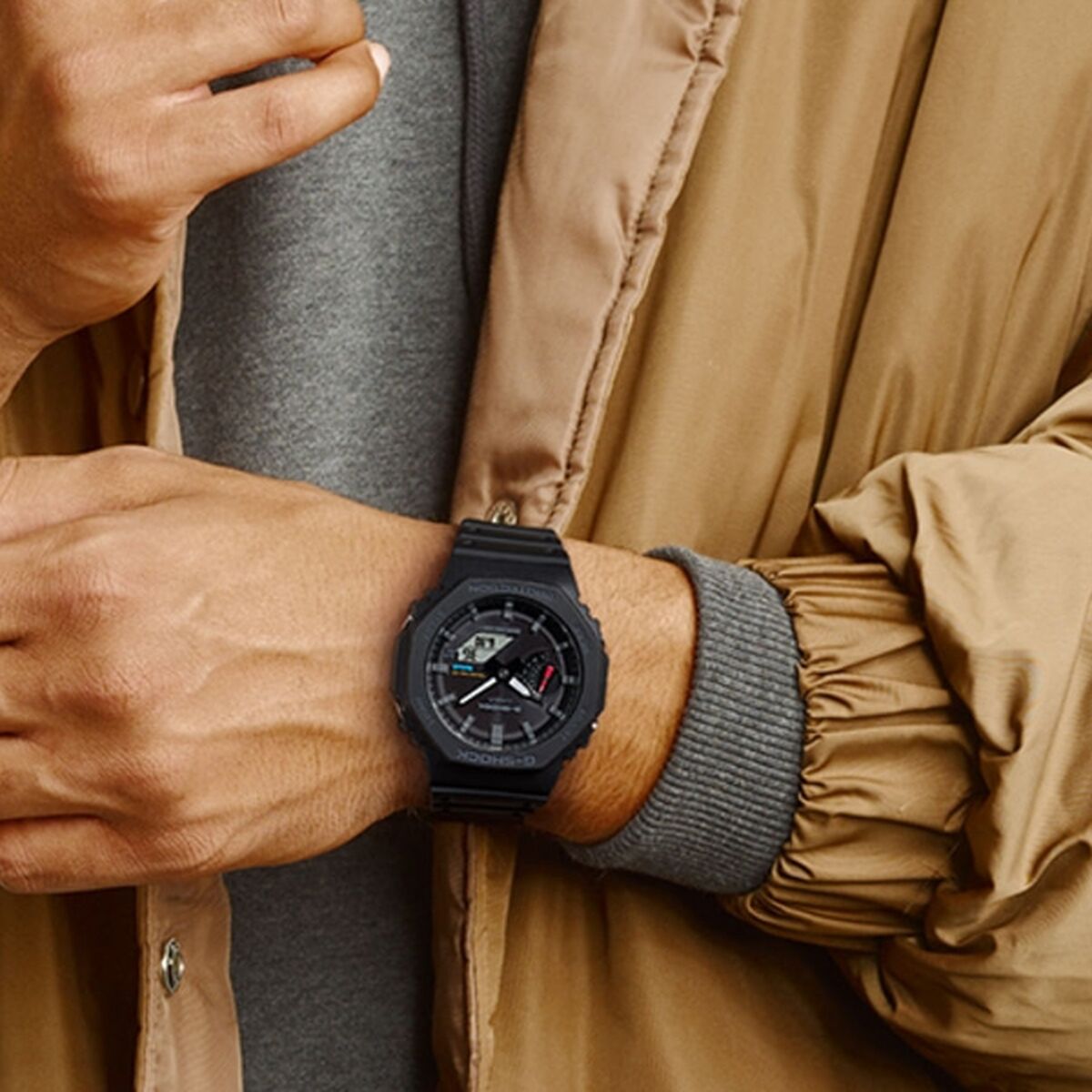 Smartklocka Casio NEW OAK  - BLUETOOTH + TOUGH SOLAR - 3