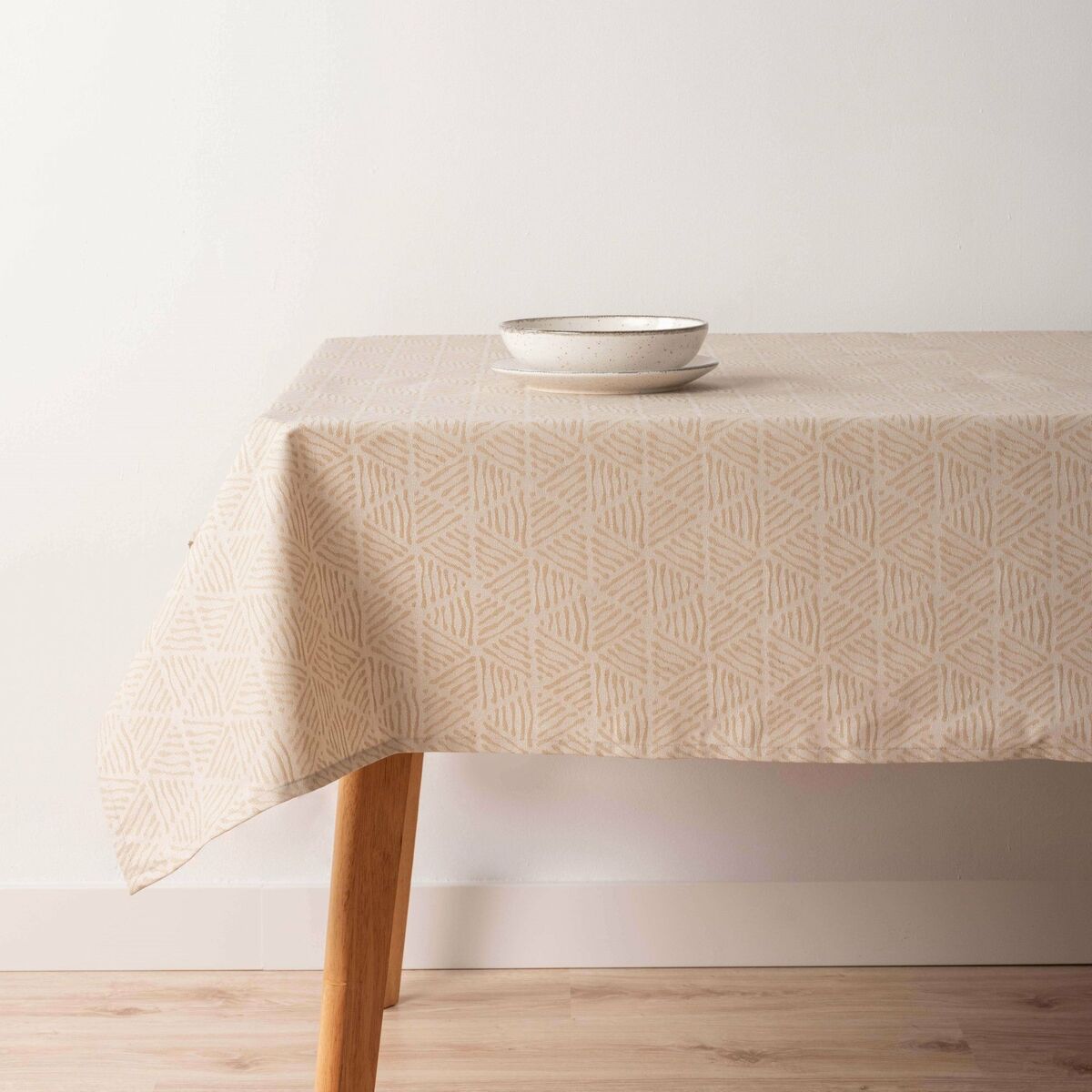 Fläckresistent bordsduk Belum 31990C Ljusbrun 200 x 155 cm