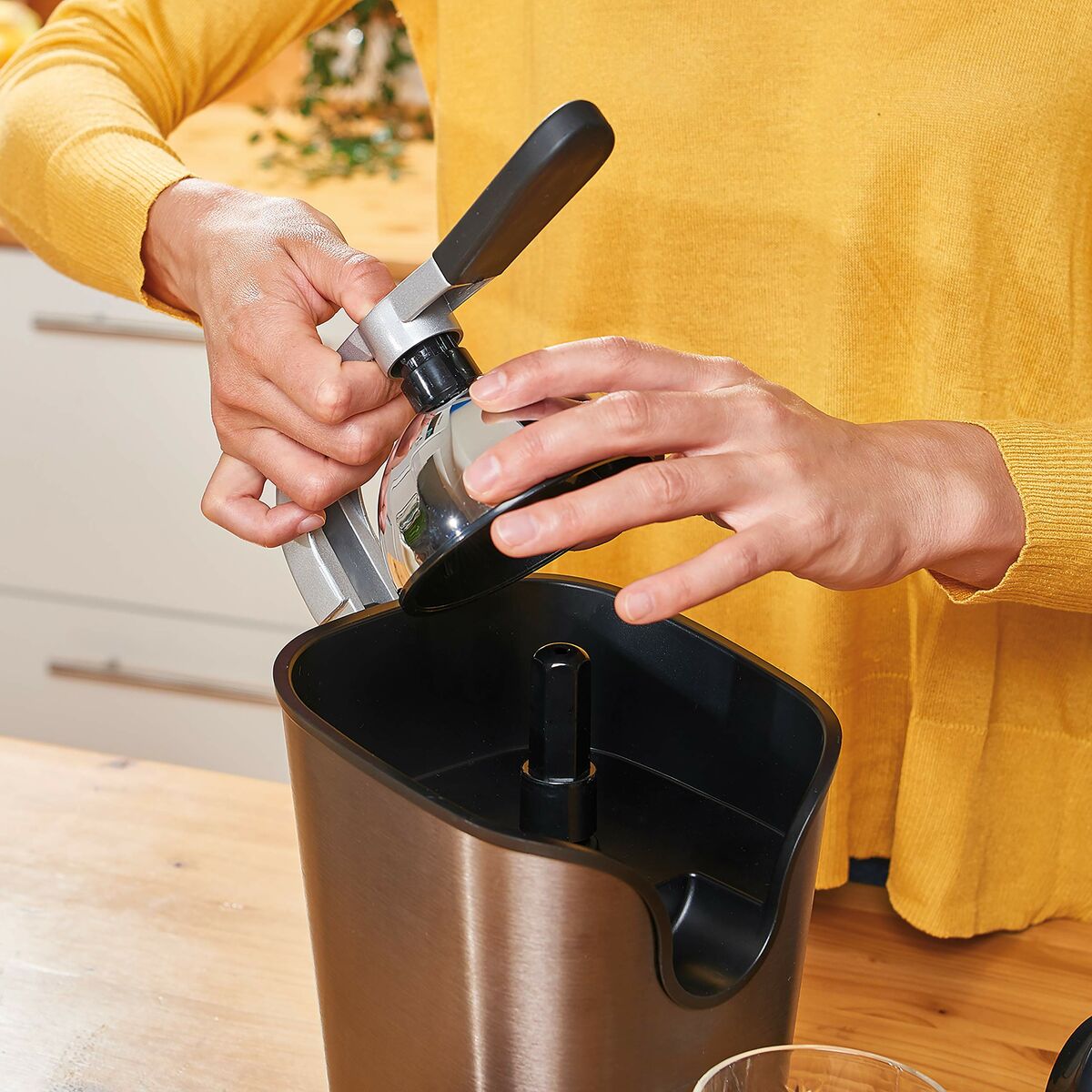 Elektrisk Juicepress Black & Decker BXJE100E Svart Grå 100 W - 7
