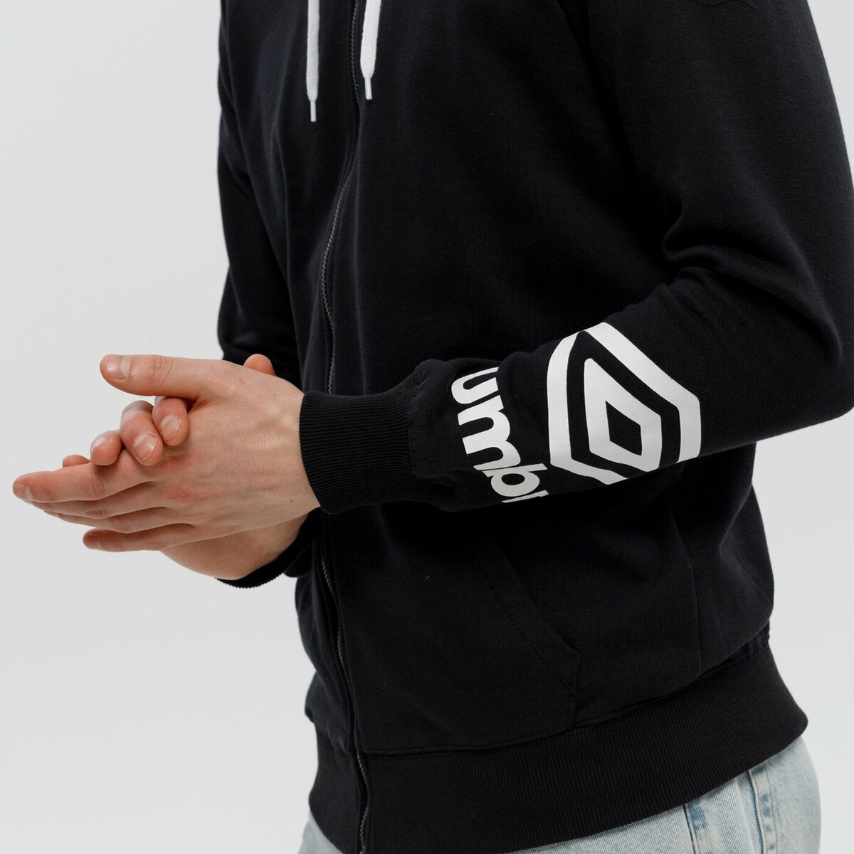Tröja med huva Herr FW TERRACE ZIP HOODIE Umbro 66063U 060 Svart - 3