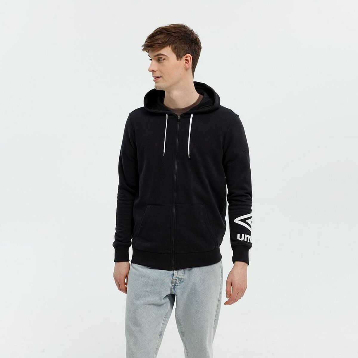 Tröja med huva Herr FW TERRACE ZIP HOODIE Umbro 66063U 060 Svart