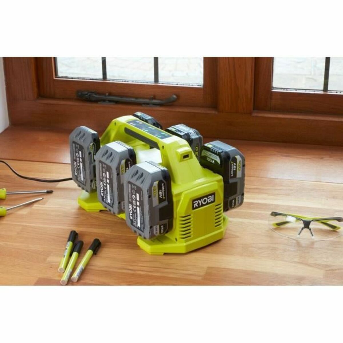 Batteriladdare Ryobi - 3