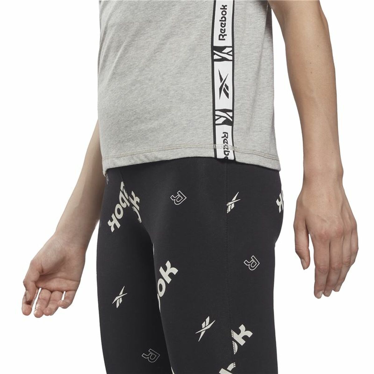 T-shirt med kortärm Dam Reebok Tape Pack Grå - 4