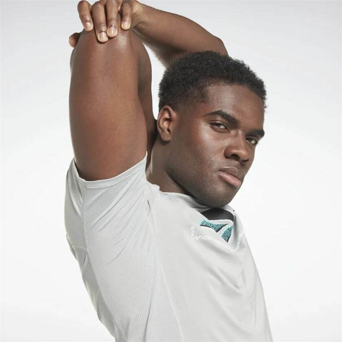 T-shirt med kortärm Herr Reebok Activchill Graphic - 8