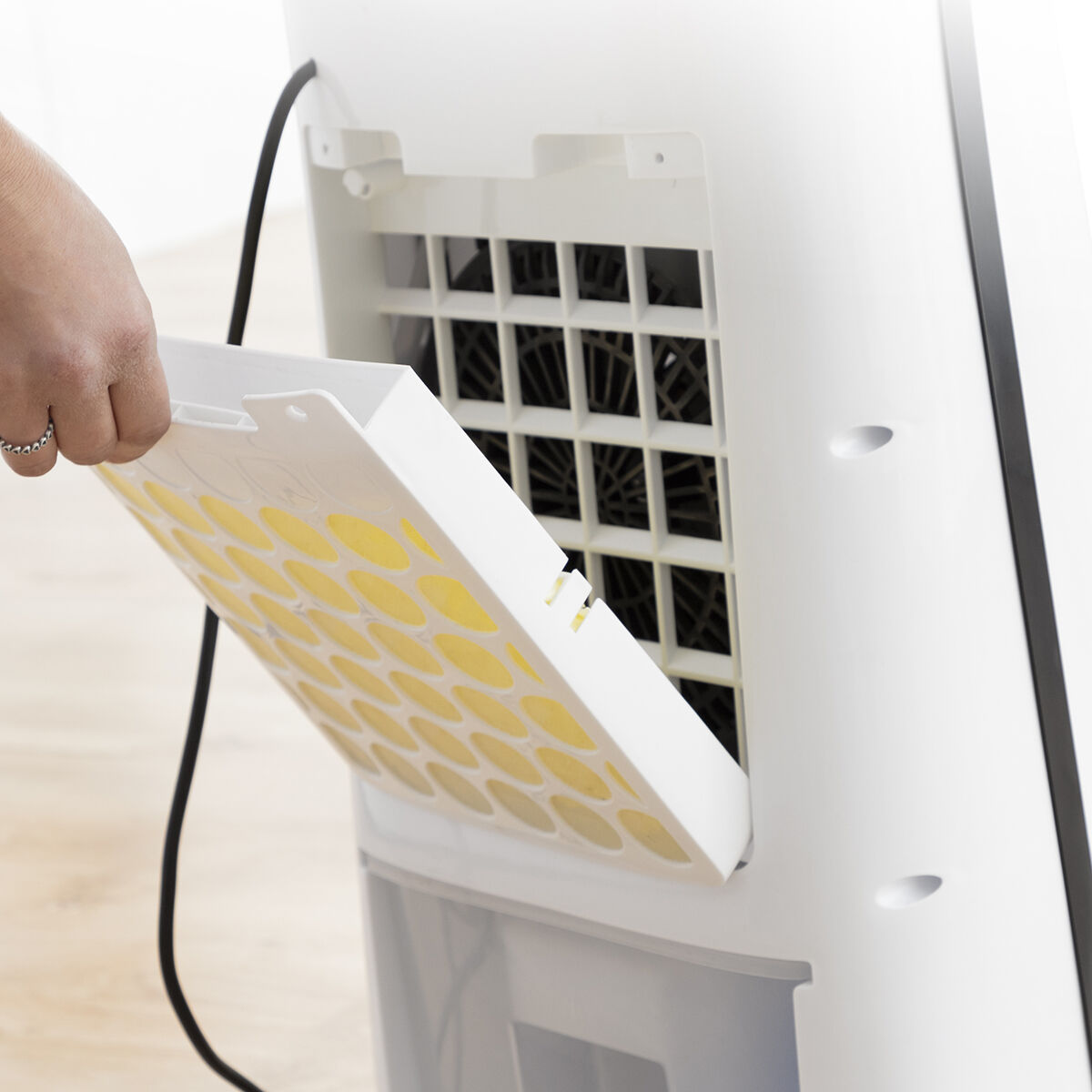 Bladlös, evaporativ luftkonditionering med LED Evareer InnovaGoods - 20