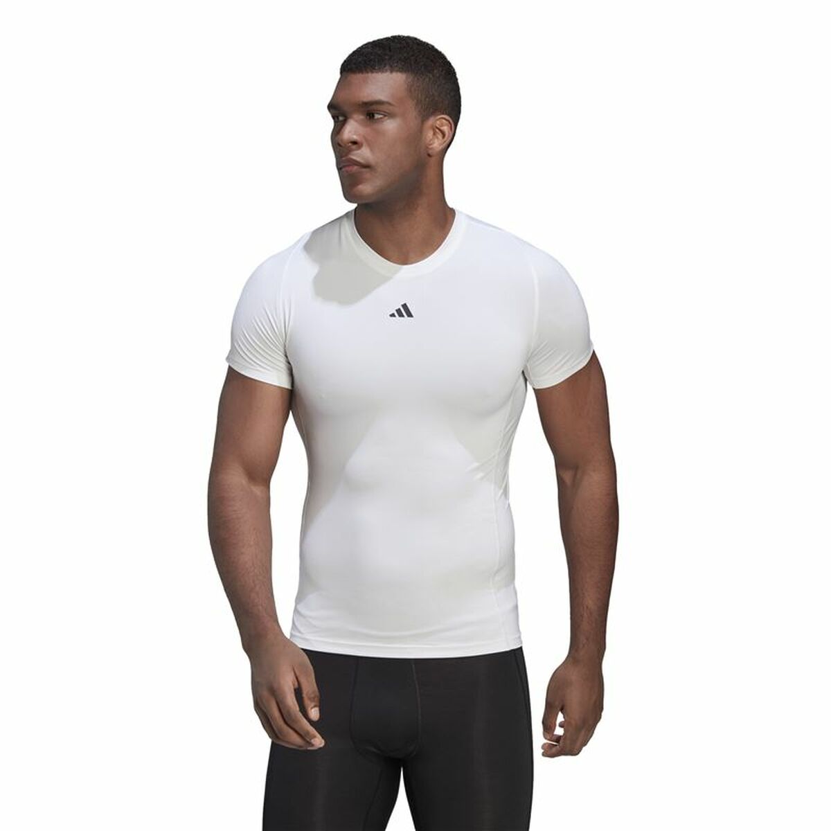 T-shirt med kortärm Herr Adidas Techfit Training Vit - 2