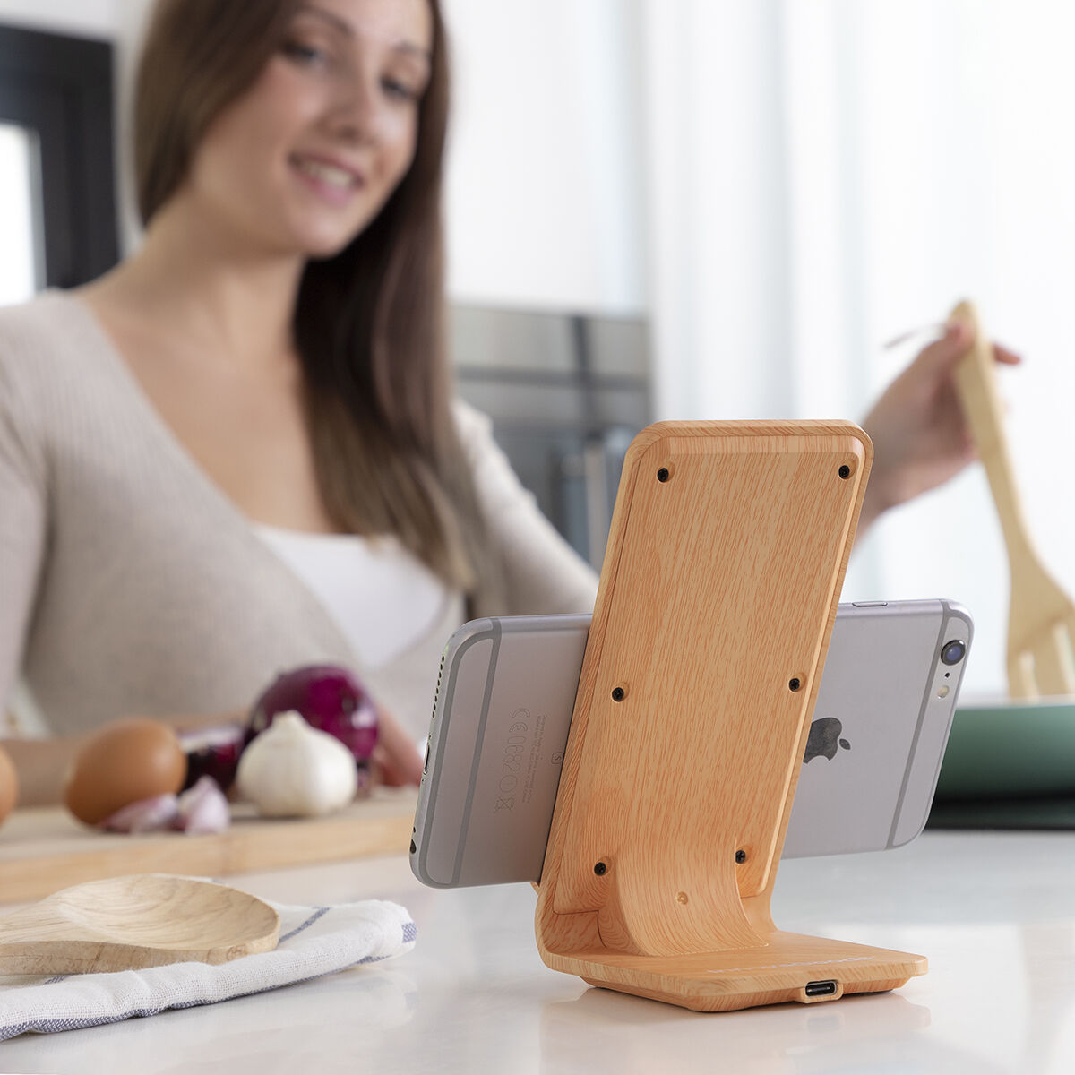 Sladdlös laddare och hållare med träutseende Qistan InnovaGoods - 19