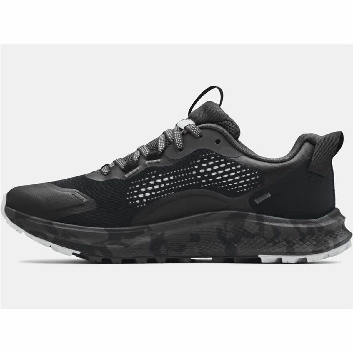 Sportskor Under Armour Charged Svart - 3