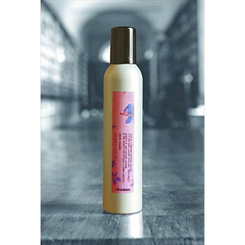 Formgivande mousse Davines Mi Volume Boosting Mousse 250 ml
