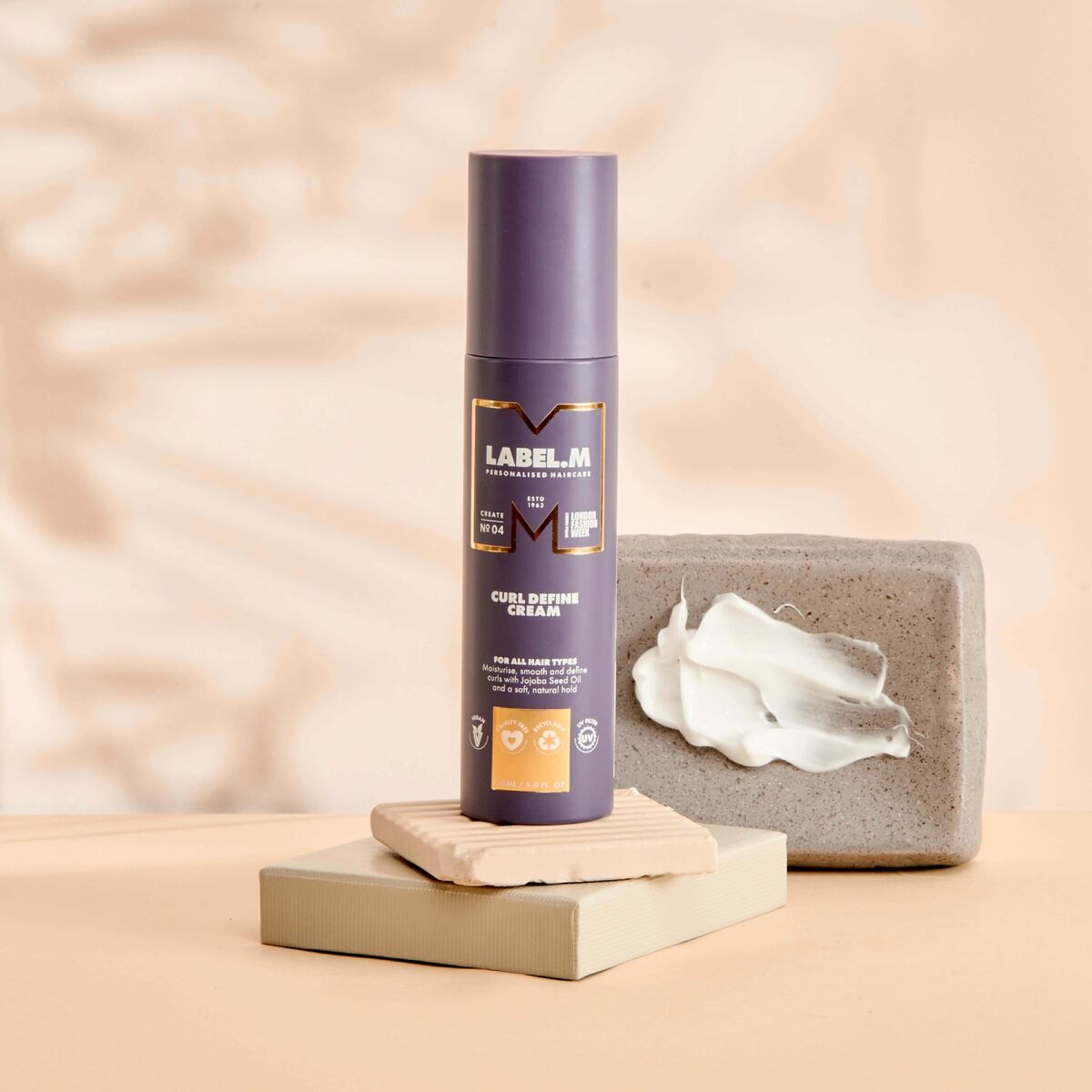 Formgivande mousse Label.M - 2