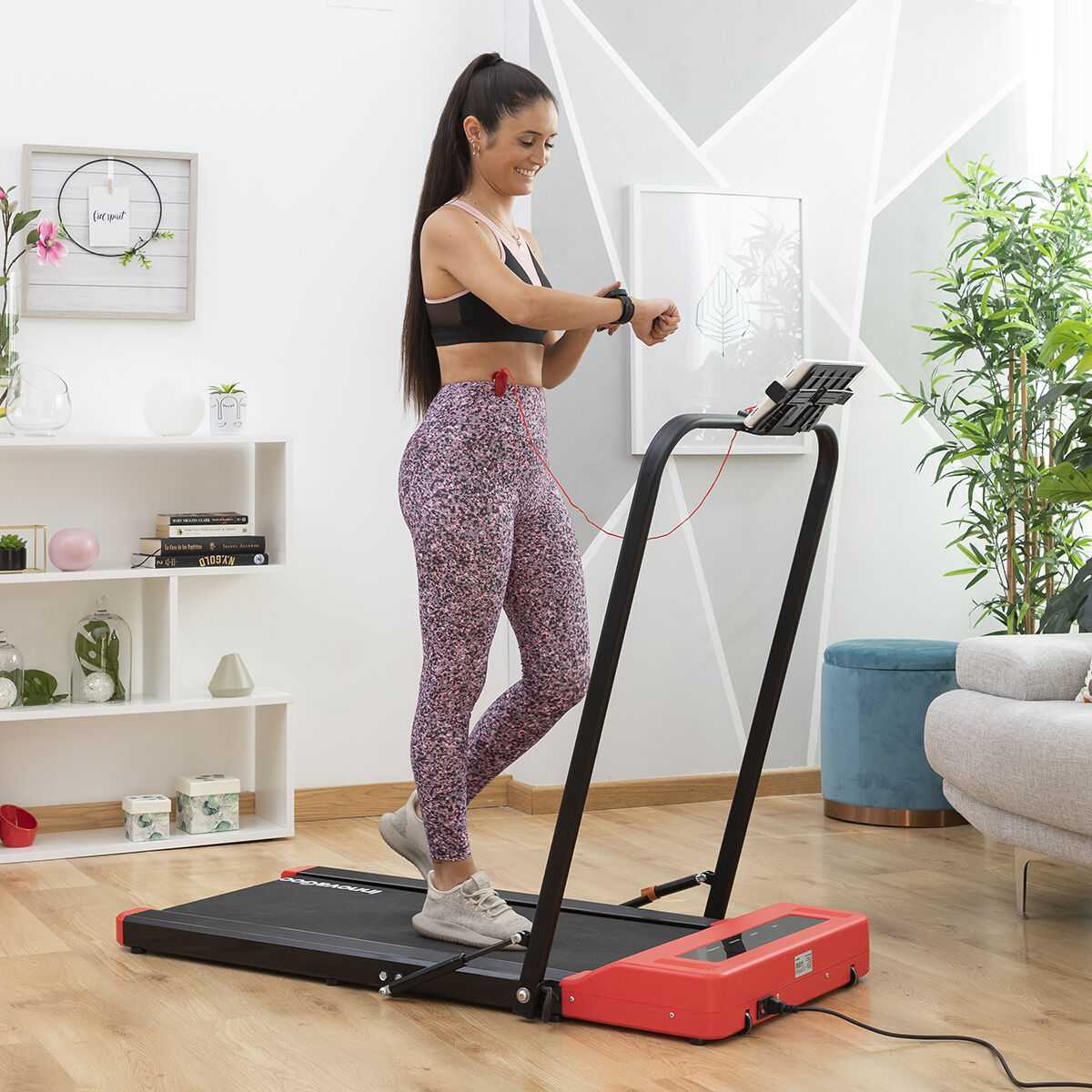 Vikbart promenad- och löpband med högtalare och fjärrkontrollarmband Foljog InnovaGoods - 27