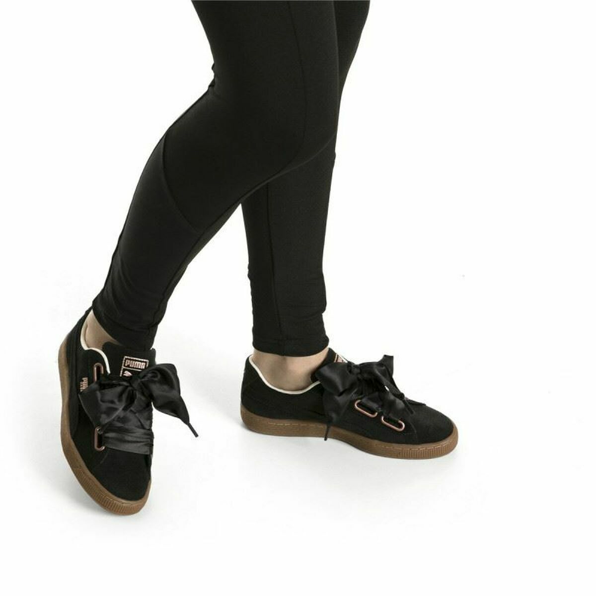 Gymnastiksko, Dam Puma  Basket Heart Corduroy Svart - 15