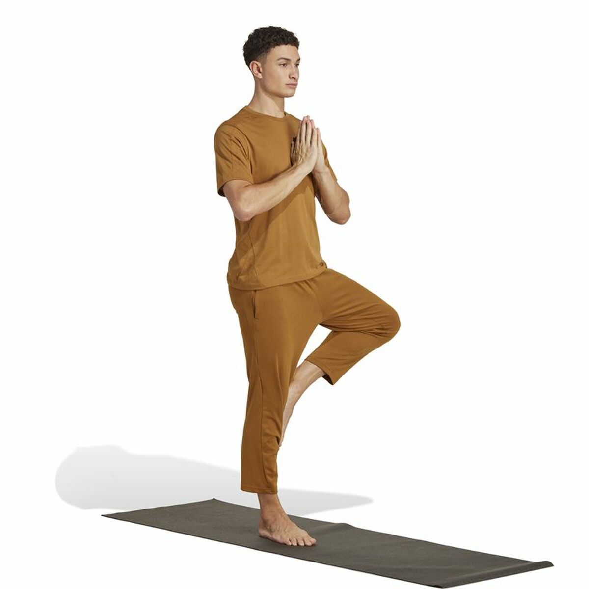 T-shirt med kortärm Herr Adidas Yoga Base Brun - 5
