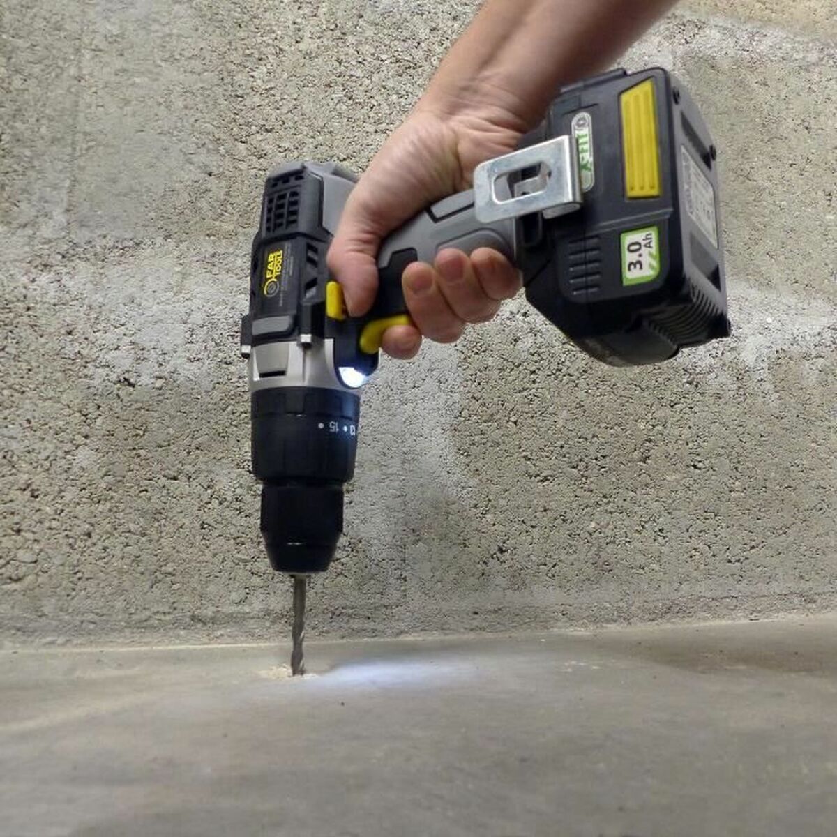 Elektrisk skruvmejsel Fartools X-FIT XF-IMPACT DRILL S / S 18V - 4